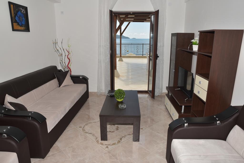 Apartmani Centar Igalo Herceg Novi Eksteriør billede