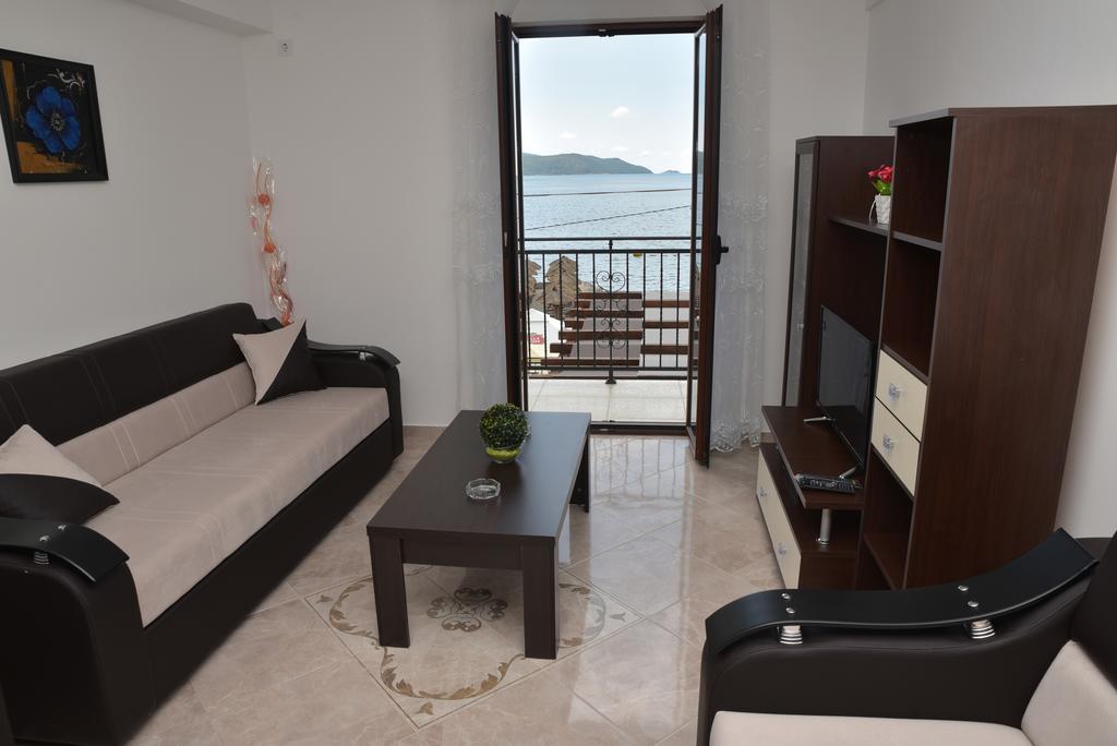 Apartmani Centar Igalo Herceg Novi Eksteriør billede